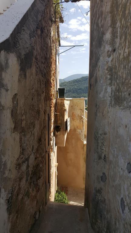 Torrione San Lorenzo I Terracina Zewnętrze zdjęcie