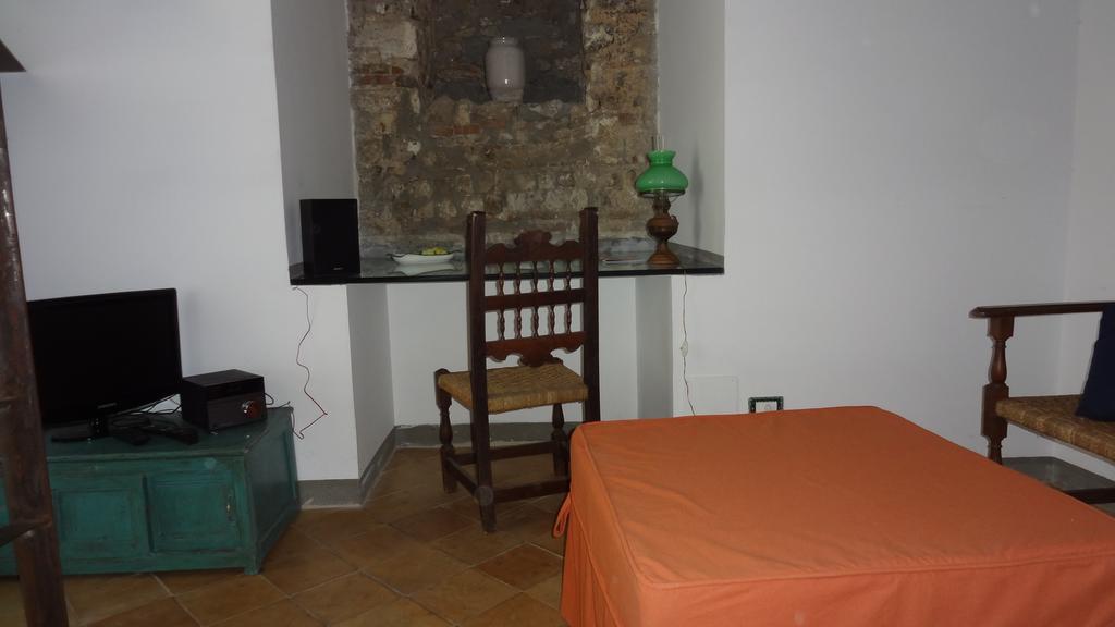Torrione San Lorenzo I Terracina Zewnętrze zdjęcie